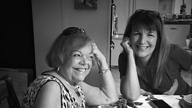 Picture of Annette and Janine smiling